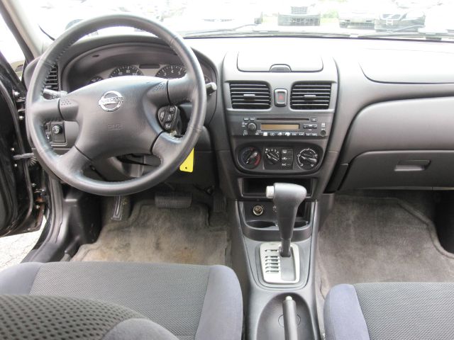 2006 Nissan Sentra Crew Cab Standard Box 4-wheel Drive SLE