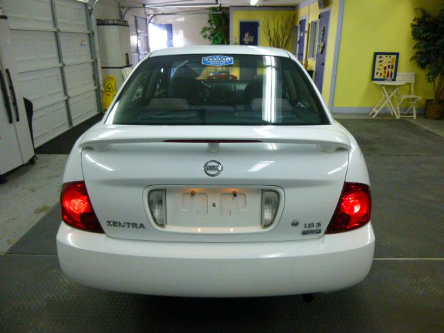 2006 Nissan Sentra E43