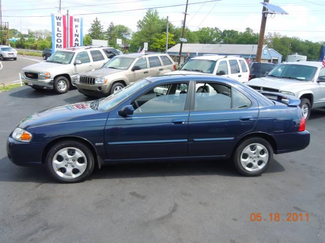 2006 Nissan Sentra Crew Cab Standard Box 2-wheel Drive SLE