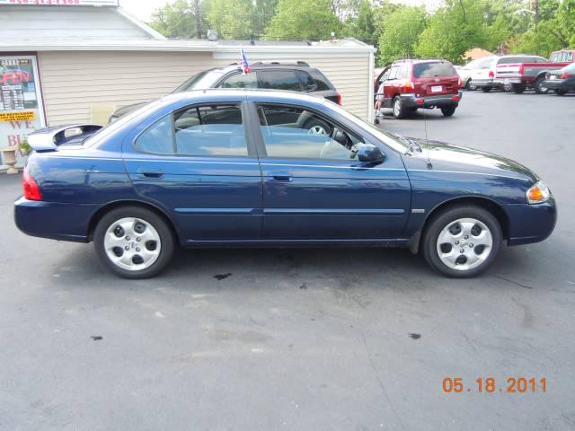 2006 Nissan Sentra Crew Cab Standard Box 2-wheel Drive SLE