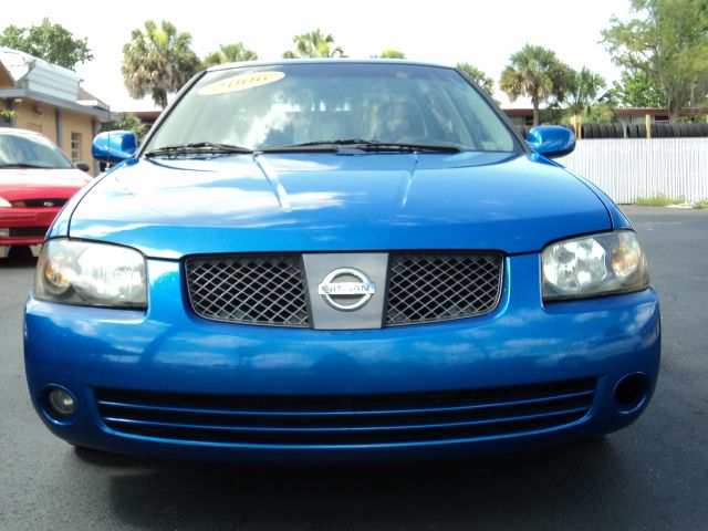 2006 Nissan Sentra Denali Crew Cab 4x4