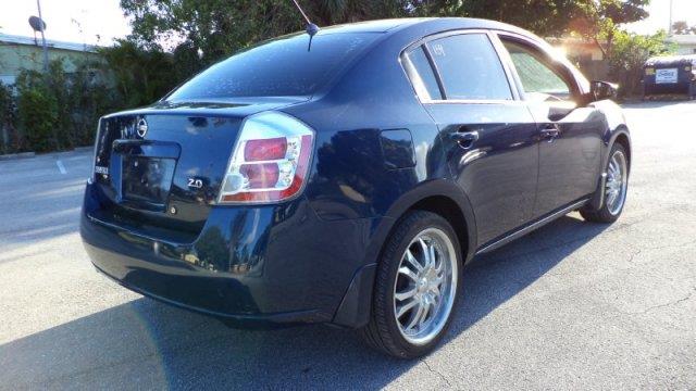 2007 Nissan Sentra 4matic 4dr 3.5L AWD SUV