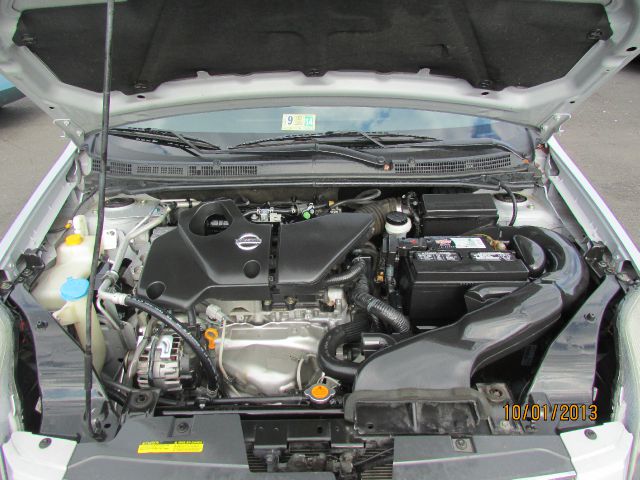 2008 Nissan Sentra Denali Crew Cab 4x4