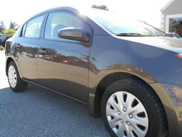 2008 Nissan Sentra 4matic 4dr 3.5L AWD SUV