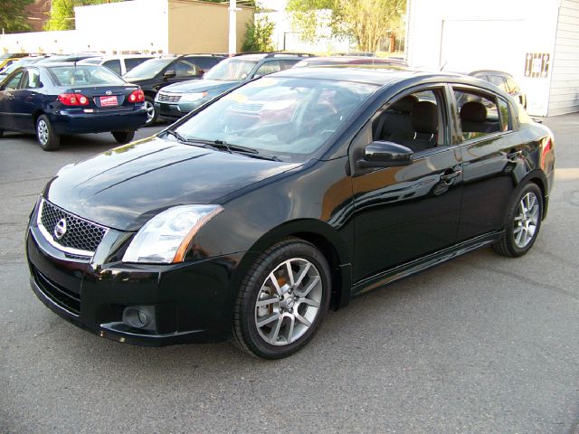 2008 Nissan Sentra Denali Crew Cab 4x4