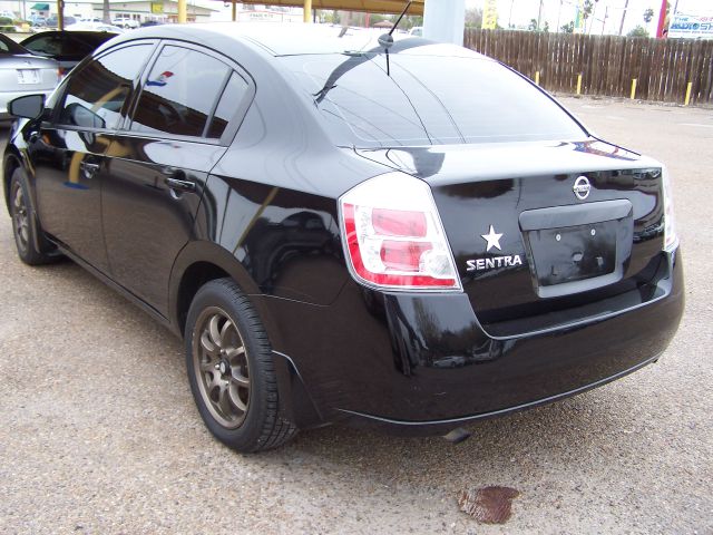 2008 Nissan Sentra 4matic 4dr 3.5L AWD SUV