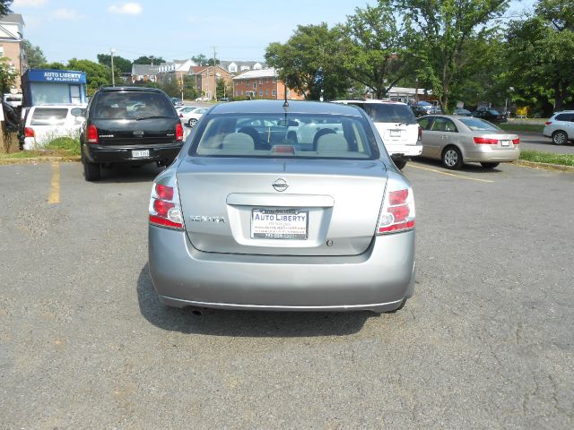 2008 Nissan Sentra 4matic 4dr 3.5L AWD SUV