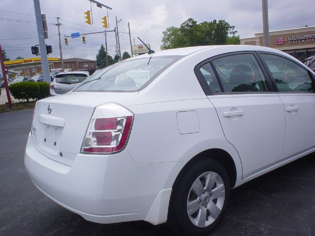 2008 Nissan Sentra 4matic 4dr 3.5L AWD SUV