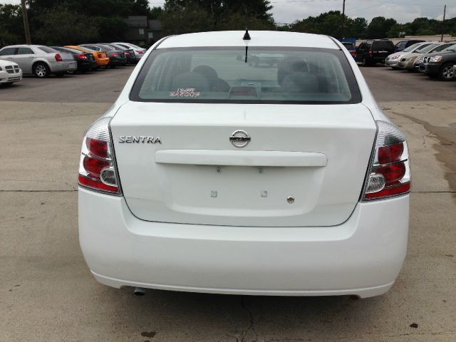 2009 Nissan Sentra 4matic 4dr 3.5L AWD SUV