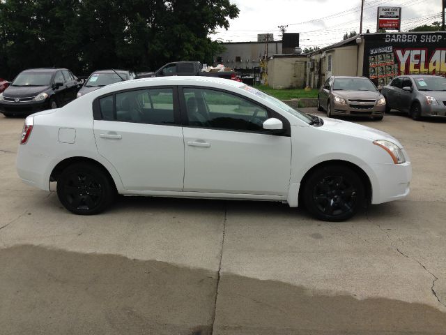 2009 Nissan Sentra 4matic 4dr 3.5L AWD SUV