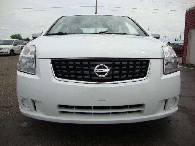 2009 Nissan Sentra 4matic 4dr 3.5L AWD SUV