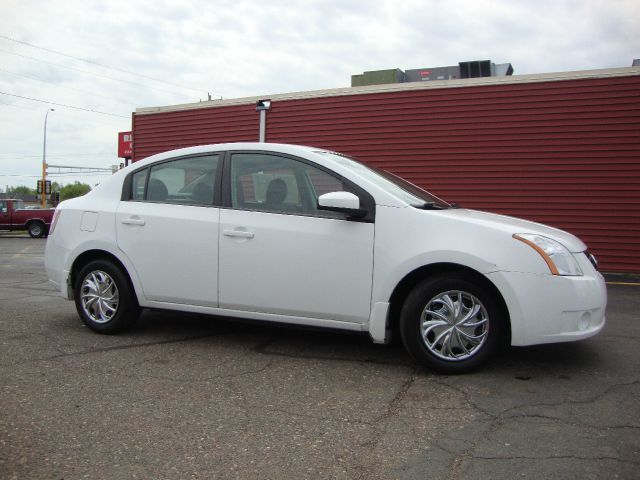 2009 Nissan Sentra 4matic 4dr 3.5L AWD SUV