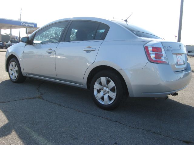 2009 Nissan Sentra 4matic 4dr 3.5L AWD SUV