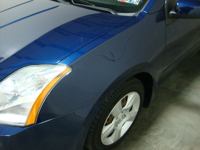 2009 Nissan Sentra 4matic 4dr 3.5L AWD SUV