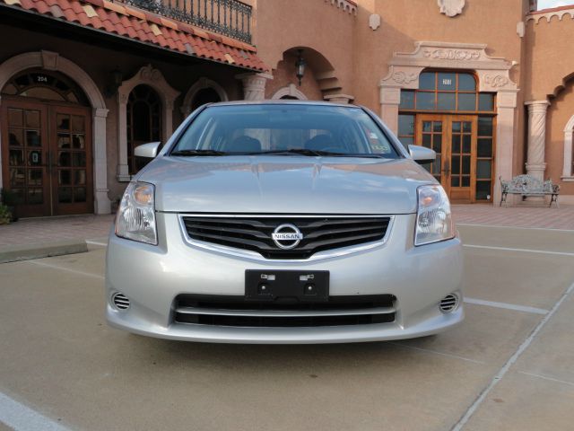 2010 Nissan Sentra Supercrew FX4 Offrd 4X4