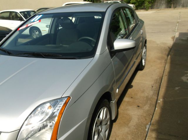 2011 Nissan Sentra 4matic 4dr 3.5L AWD SUV