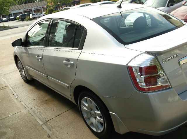 2011 Nissan Sentra 4matic 4dr 3.5L AWD SUV