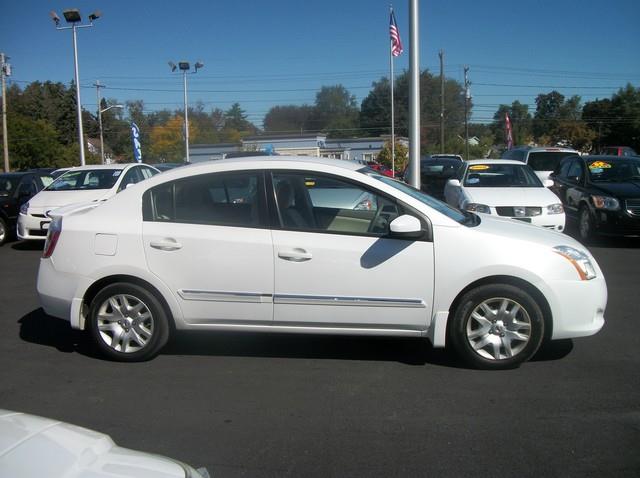 2011 Nissan Sentra Unknown