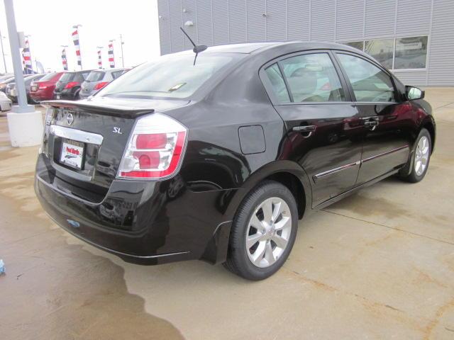 2011 Nissan Sentra 2.5L Turbo Auto