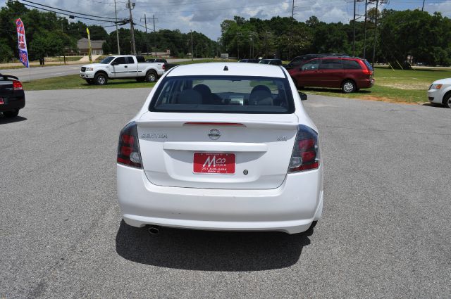 2011 Nissan Sentra 4matic 4dr 3.5L AWD SUV