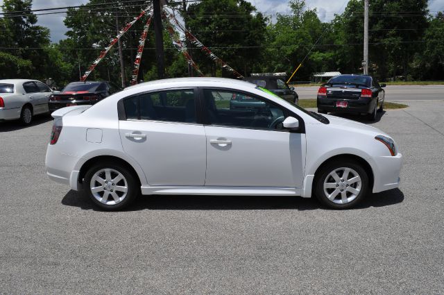 2011 Nissan Sentra 4matic 4dr 3.5L AWD SUV