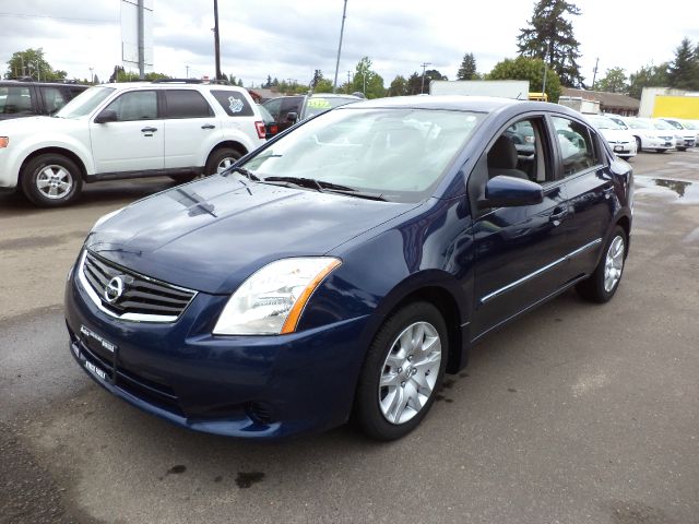 2012 Nissan Sentra 4matic 4dr 3.5L AWD SUV