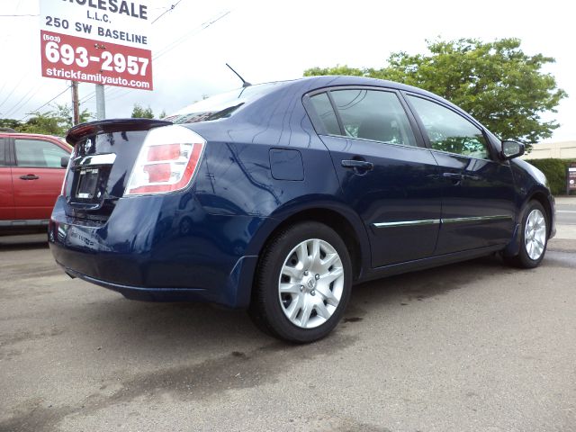 2012 Nissan Sentra 4matic 4dr 3.5L AWD SUV