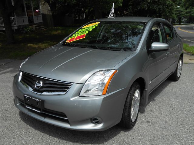 2012 Nissan Sentra 4matic 4dr 3.5L AWD SUV