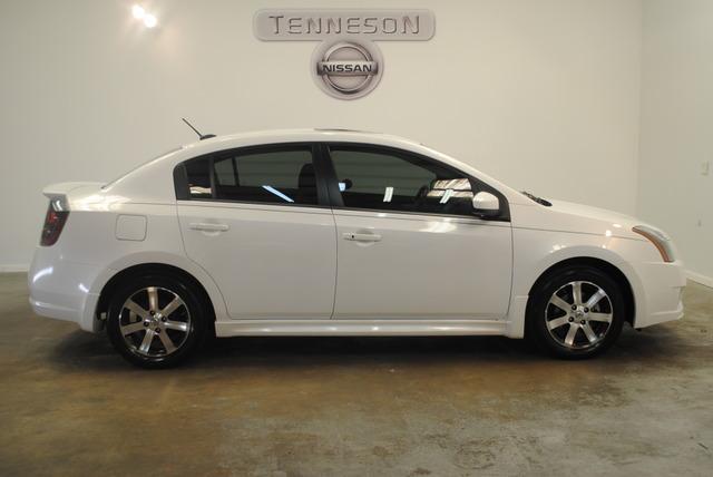 2012 Nissan Sentra 4dr Sdn Touring Signature RWD