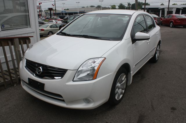 2012 Nissan Sentra 4matic 4dr 3.5L AWD SUV