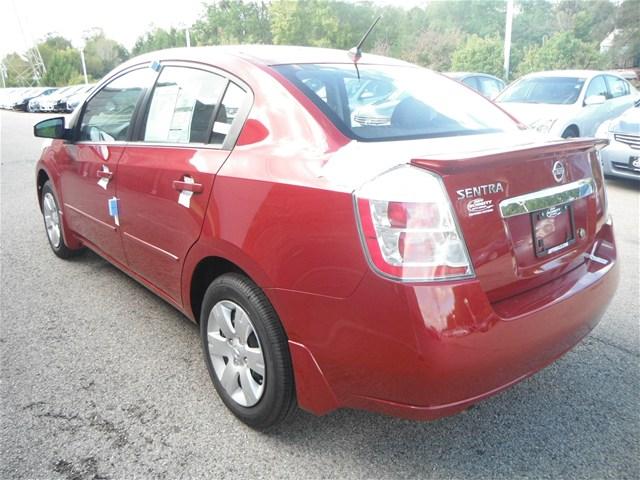 2012 Nissan Sentra 4matic 4dr 3.5L AWD SUV