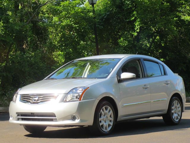 2012 Nissan Sentra 4matic 4dr 3.5L AWD SUV