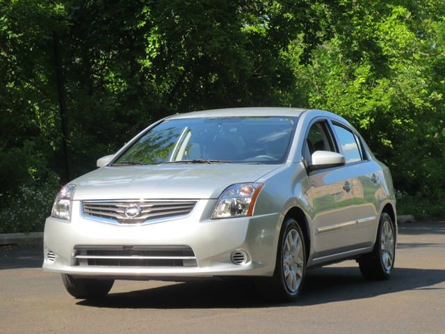 2012 Nissan Sentra 4matic 4dr 3.5L AWD SUV