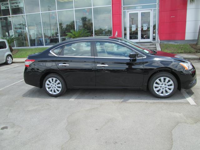 2013 Nissan Sentra 4.6L Eddie Bauer