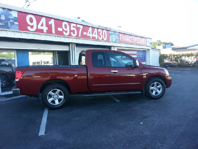 2004 Nissan Titan SL K-15