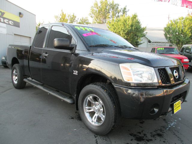 2004 Nissan Titan 4dr Eddie Bauer SUV