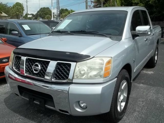 2004 Nissan Titan SLE Z71 Crew Cab Short Bed 4X4