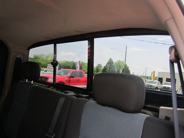 2004 Nissan Titan 4dr Eddie Bauer SUV