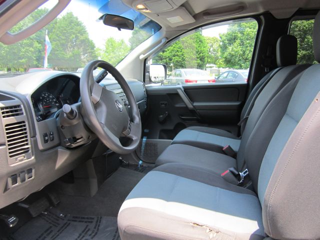 2004 Nissan Titan 4dr Eddie Bauer SUV