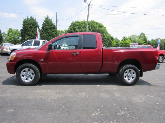 2004 Nissan Titan 4dr Eddie Bauer SUV