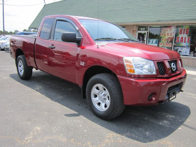 2004 Nissan Titan 4dr Eddie Bauer SUV