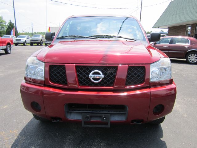 2004 Nissan Titan 4dr Eddie Bauer SUV