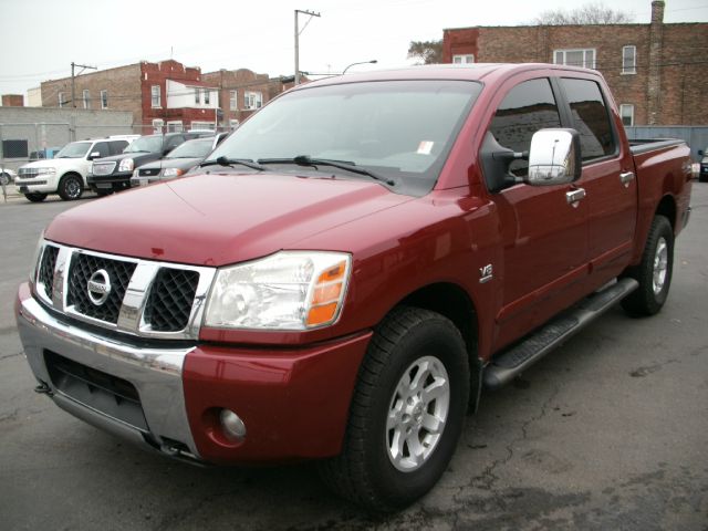 2004 Nissan Titan GLS Touring A/T