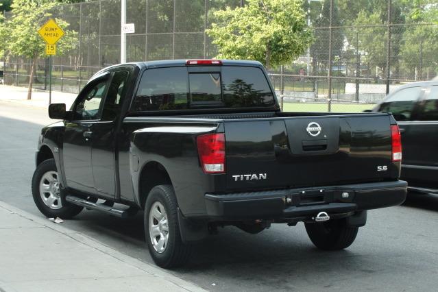 2004 Nissan Titan Unknown