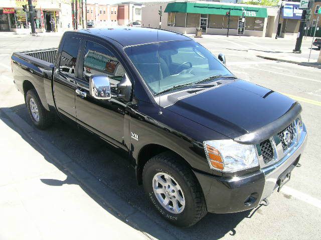 2004 Nissan Titan Sport PLUS Navagation