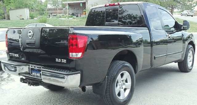 2004 Nissan Titan 3.8l Grand Touring A/T