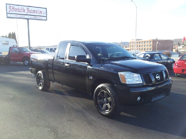 2004 Nissan Titan 2WD Double CAB V6 AUTO LS