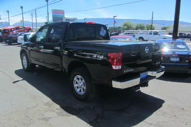 2004 Nissan Titan SLT EXT CAB 4X2