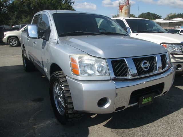 2004 Nissan Titan SLE Z71 Crew Cab Short Bed 4X4