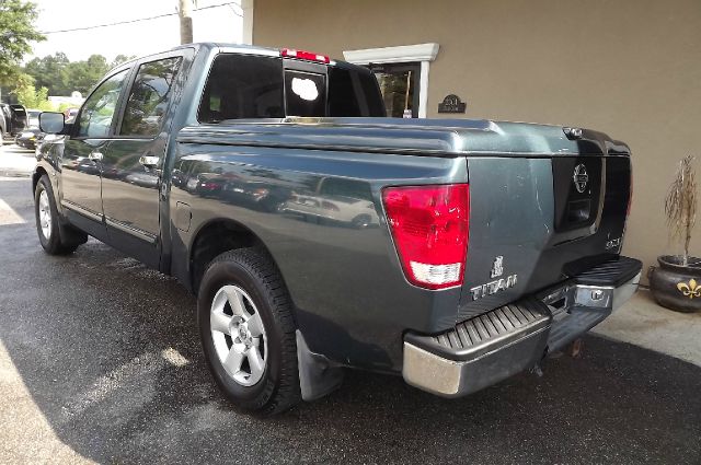 2004 Nissan Titan SLE Z71 Crew Cab Short Bed 4X4